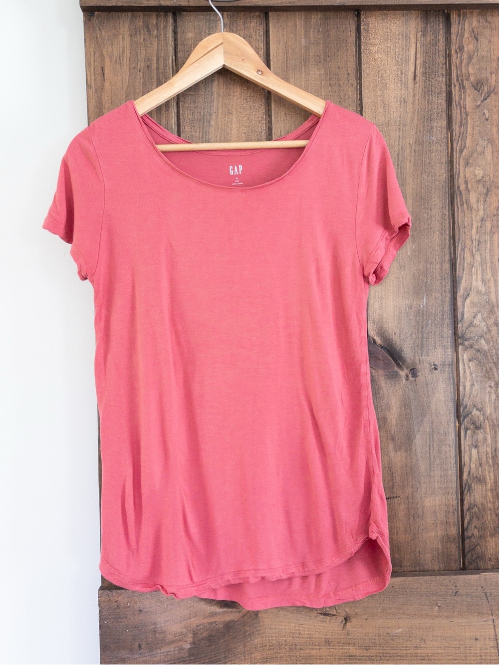 GAP Luxe Rose Pink Scoop Neck Tee Small